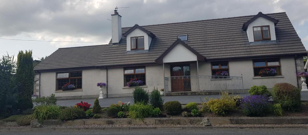 The Madden Guest House Gilford Exteriér fotografie